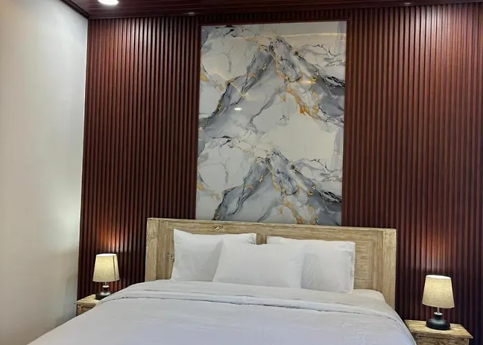 Aparthotel The Sundara *